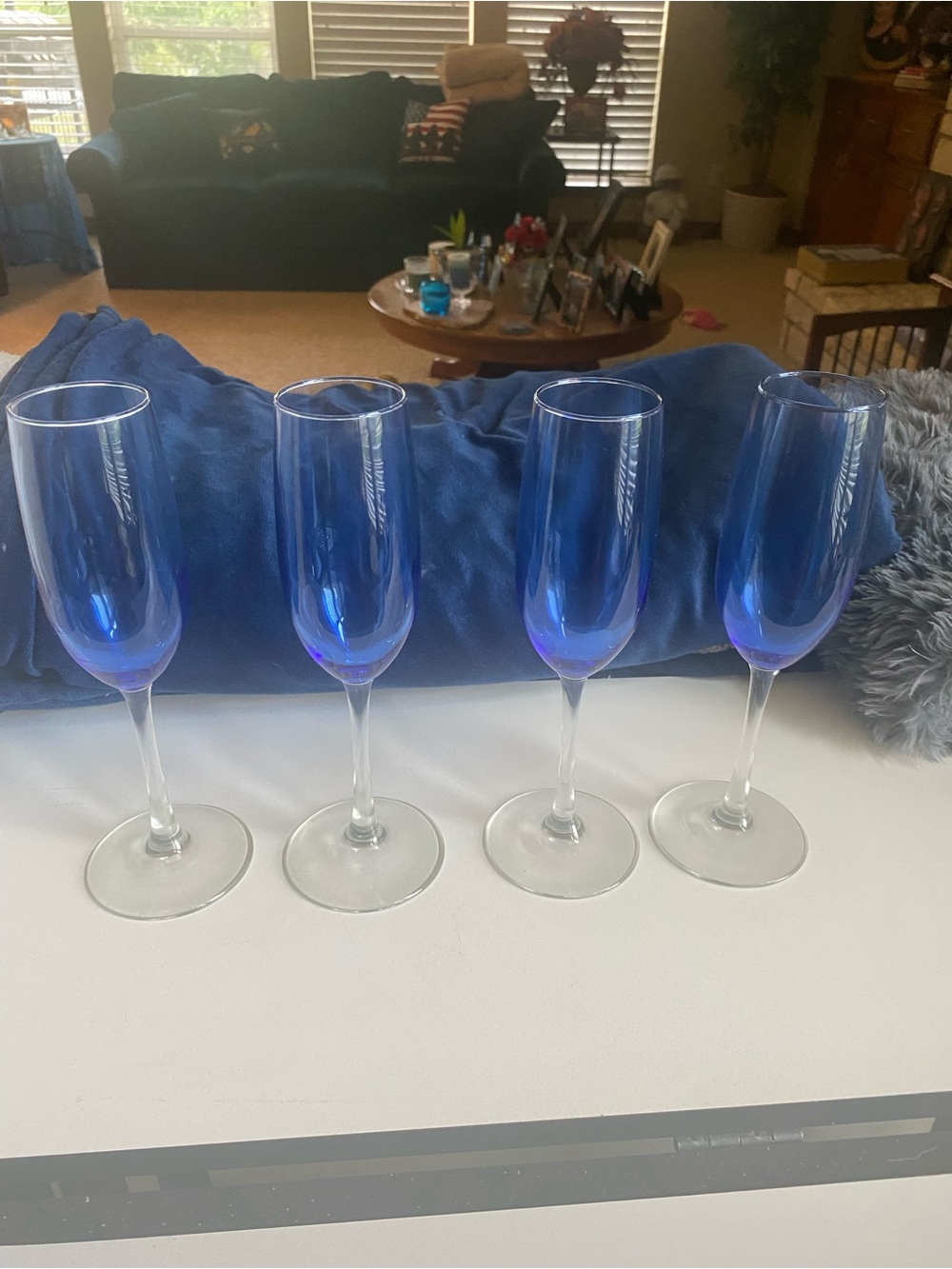 Blue Champagne Flutes - Set of 4